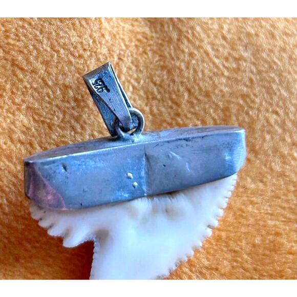 Vintage Sterling Silver Shark Tooth Pendant – Onyx Cabochon 925 Surf Boho 3g - Picture 5 of 5